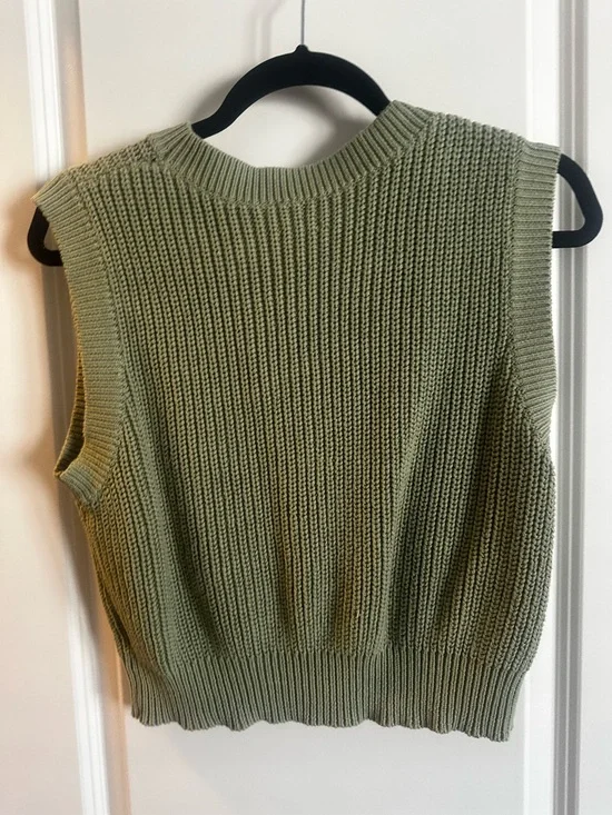 Vici Sage Green Ribbed Knit Sleeveless Vest - Picture 2 of 2